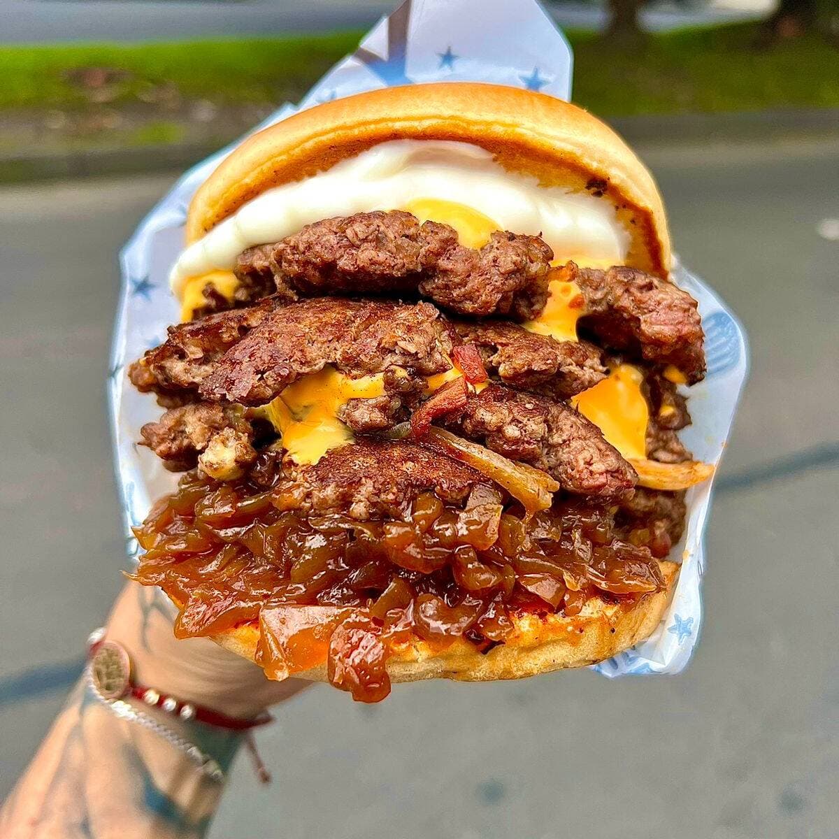 Sweet Smash Onion Burger