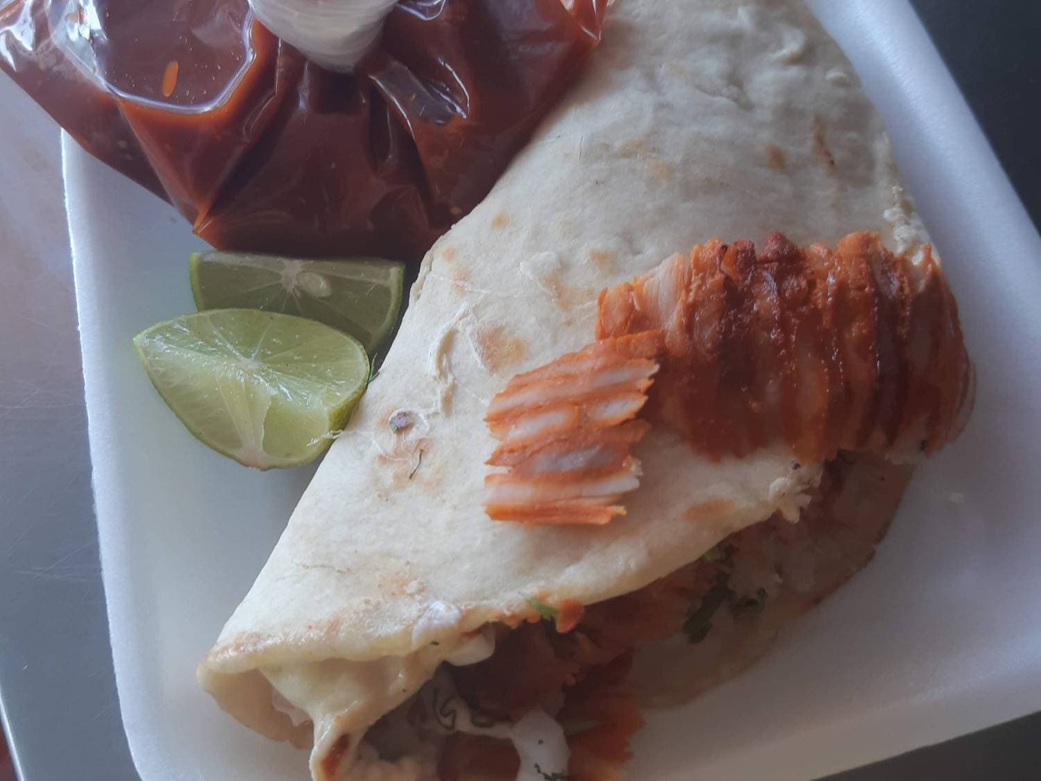 Taco al Pastor en Tortilla de Árabe con Queso