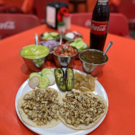 Taco de Maíz con Pollo