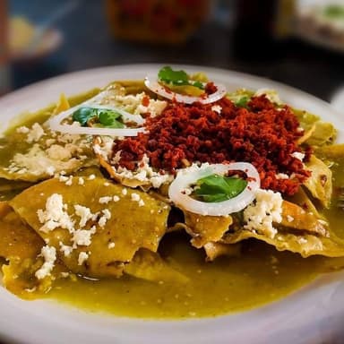 CHILAQUILES VERDES