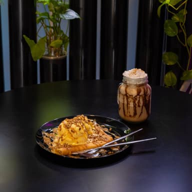 Waffle / crepa + latte