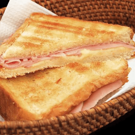 Sandwich Clásico