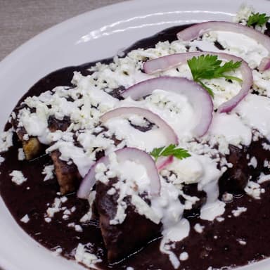 Enfrijoladas