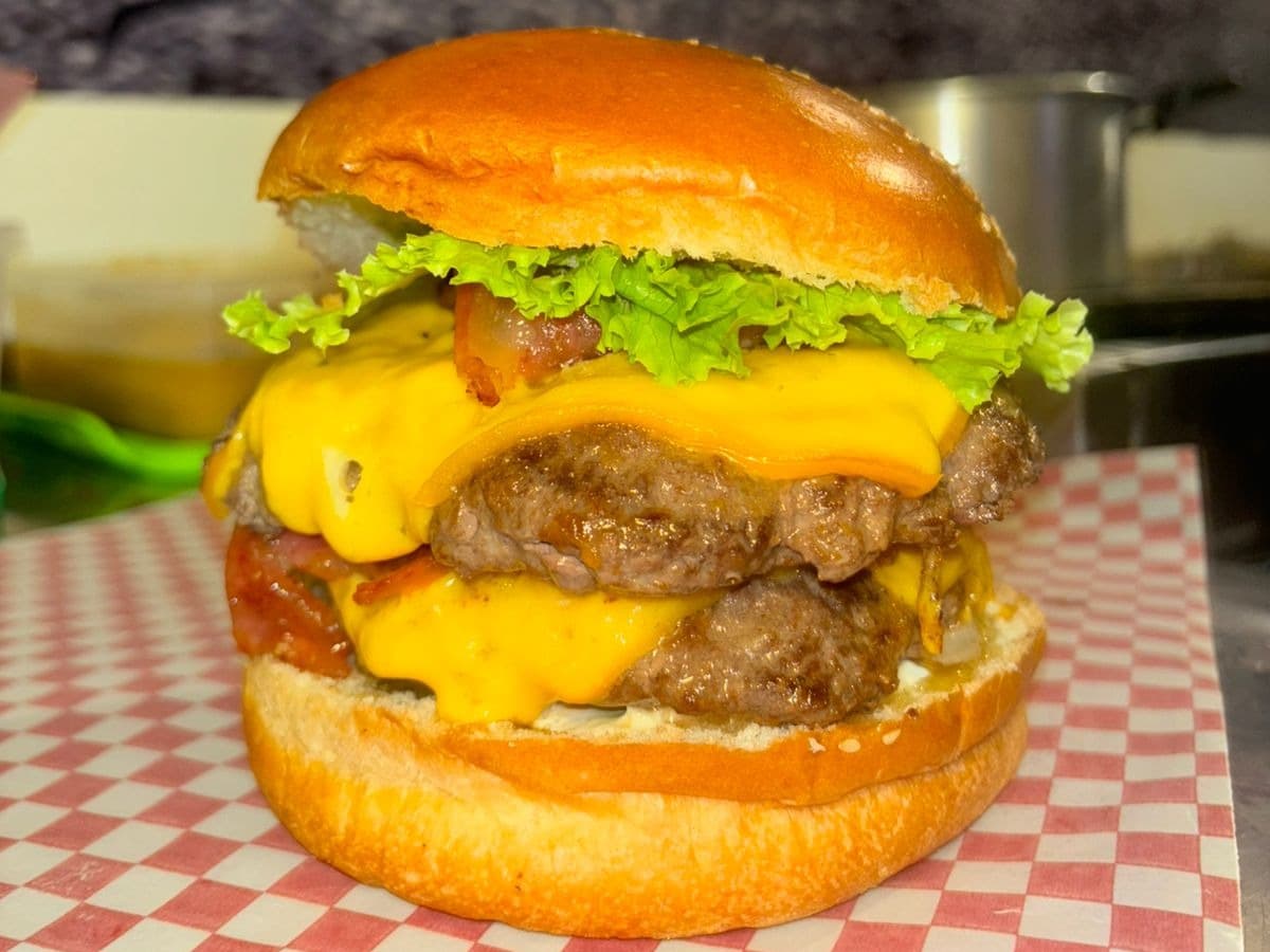 Legacy Burger