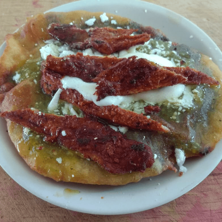 Memela con Bistec