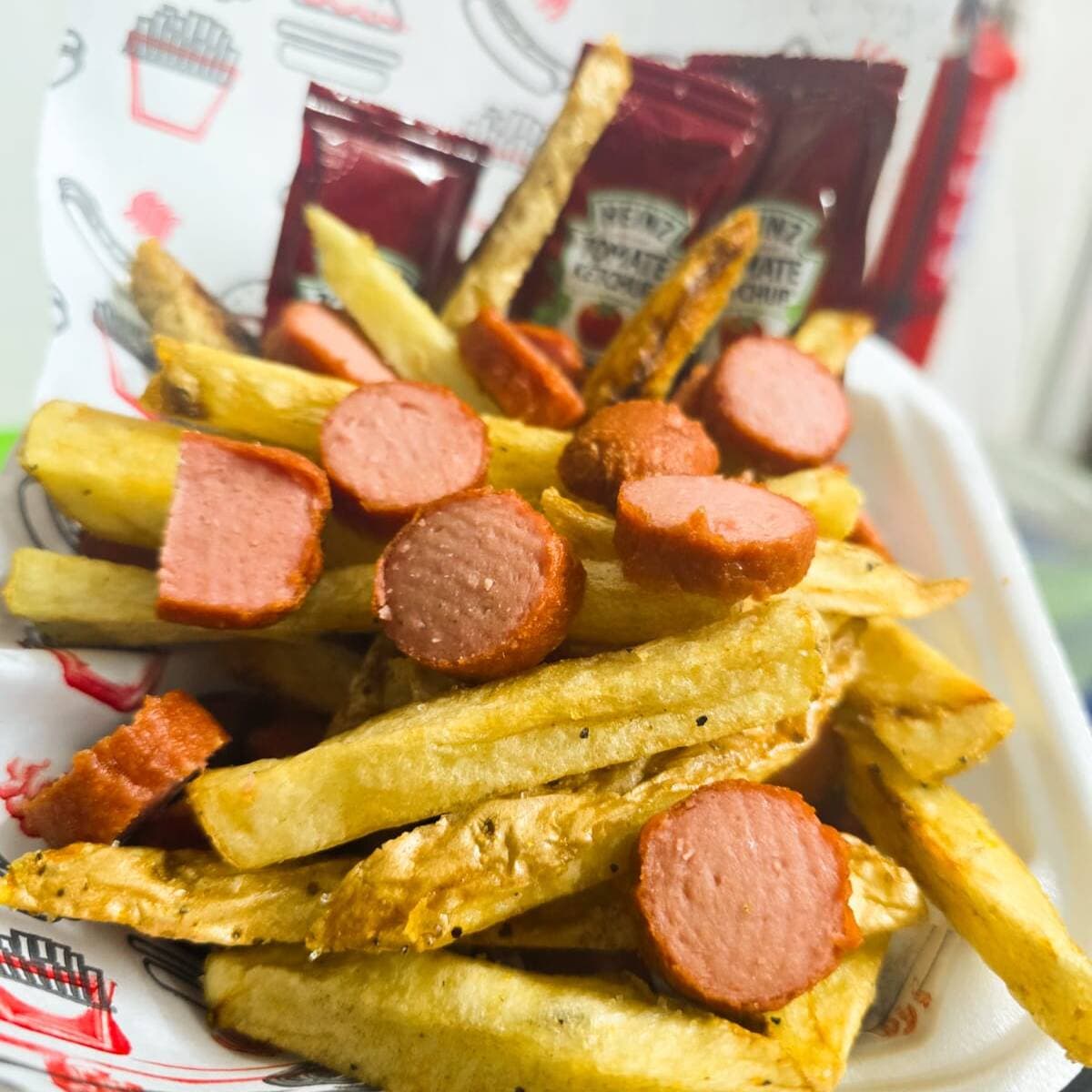 Salchipapas Medianas