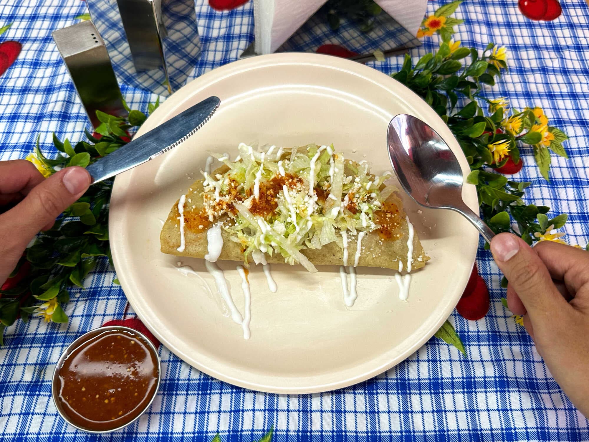 Cenaduría Antojitos Mexicanos