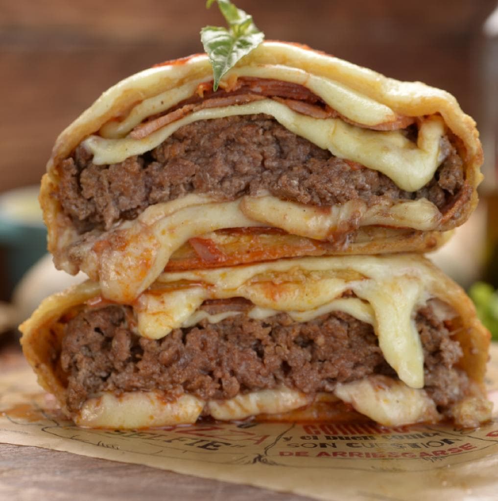 Pizza Burger Calichees