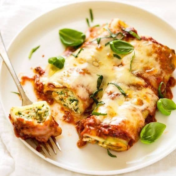 Cannelloni Queso Ricotta y Espinacas (Vegetariano)