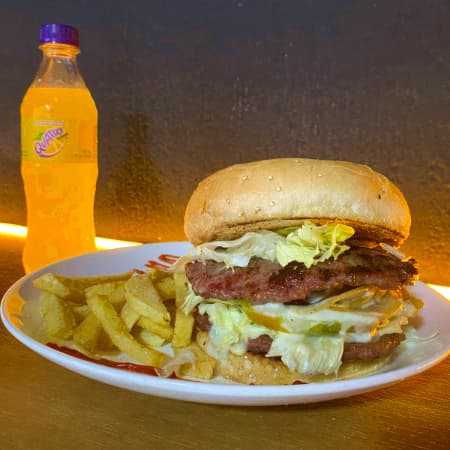 Hamburguesa Doble Carne.