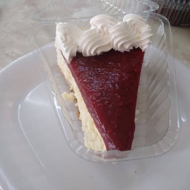 Rebanada de cheesecake de frambuesa