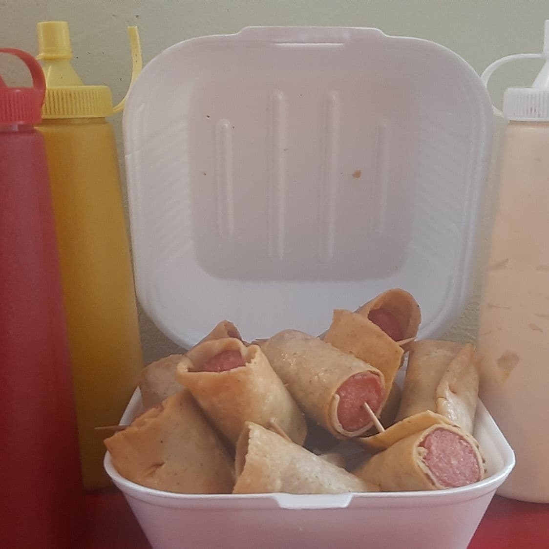 Salchitacos
