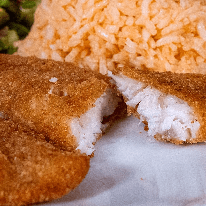 Pescado Empanizado (Incluye: Agua, Sopa, Postre)