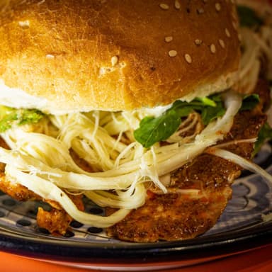 Cemita de Carne Enchilada