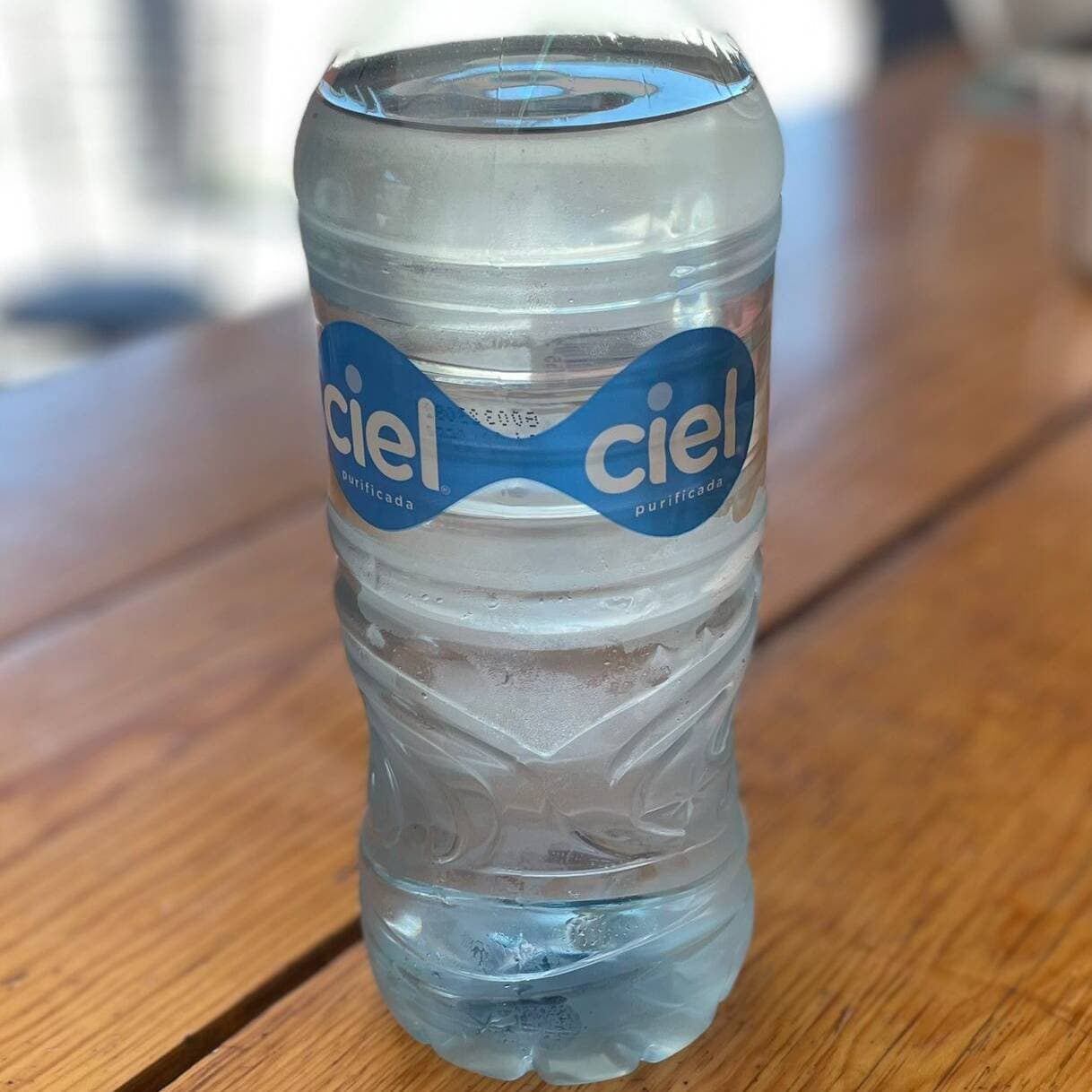 Agua DE 1 LITRO