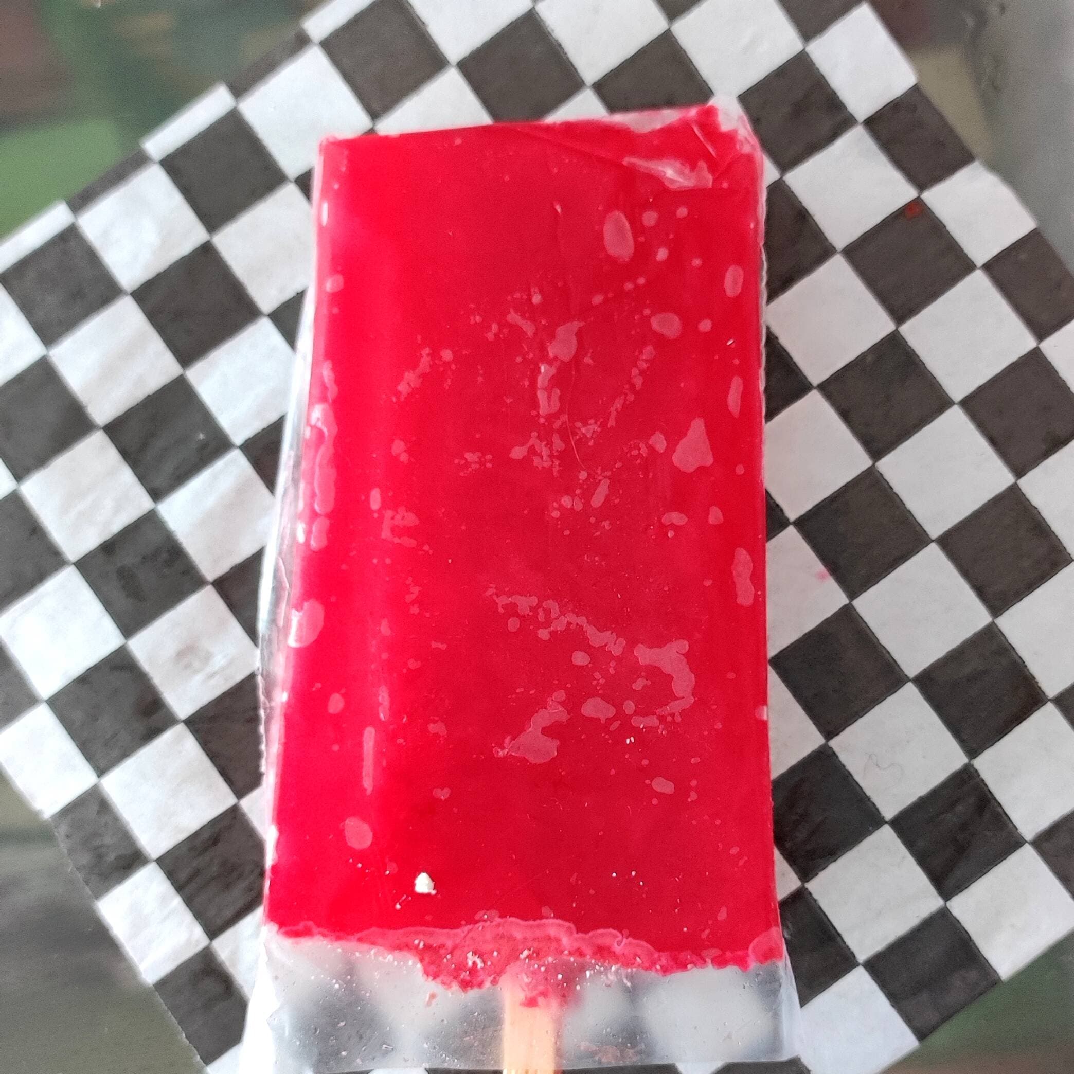 Paleta Grosella AGUA