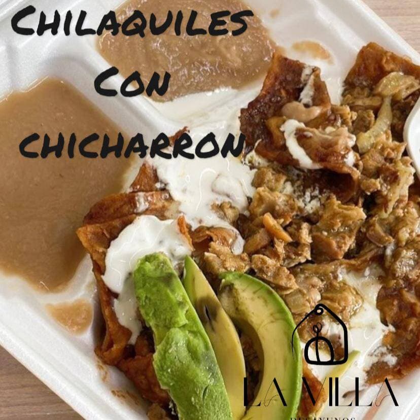 Chilaquiles con Chicharron en Salsa Verde