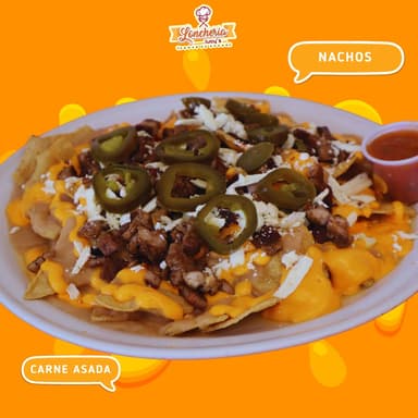 Nachos con Carne Asada