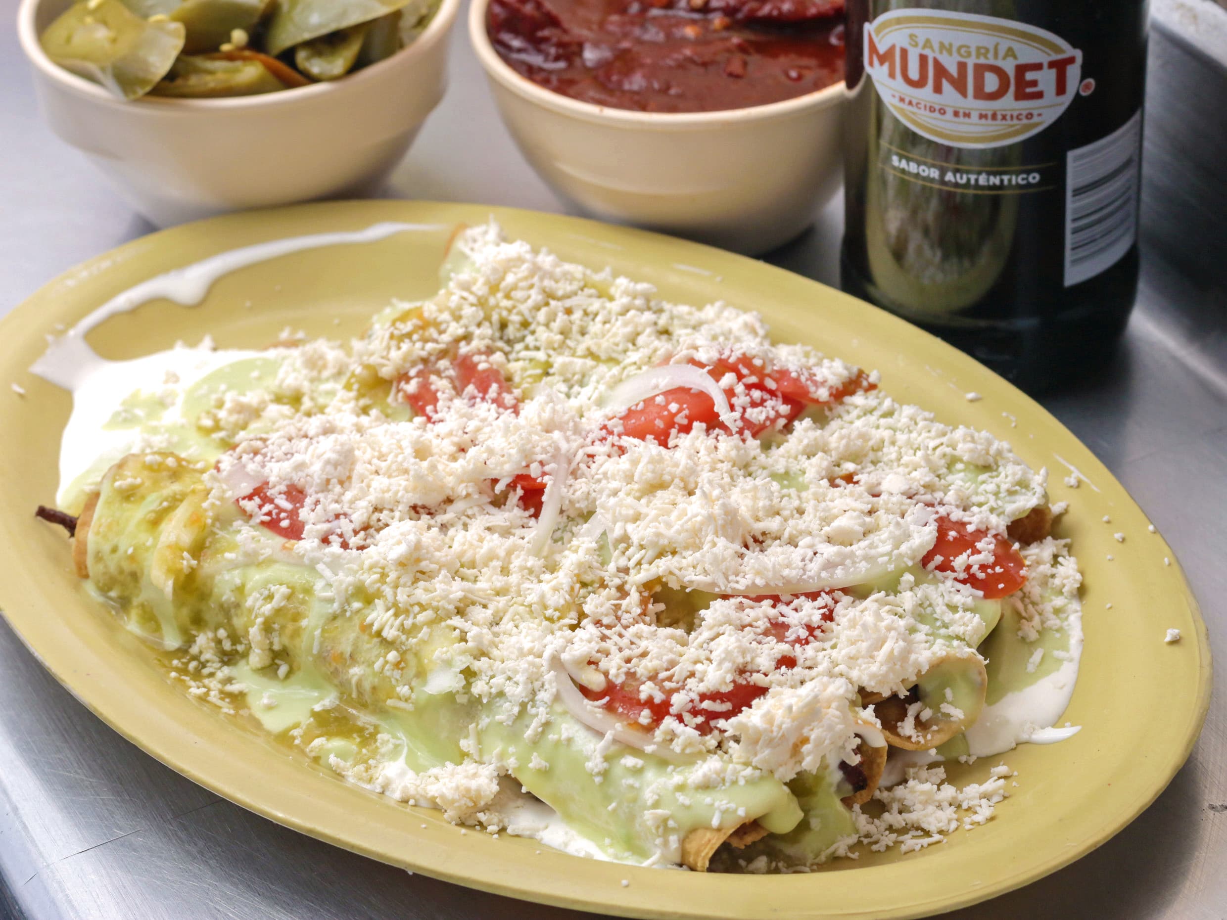 Flautas  de queso Oaxaca