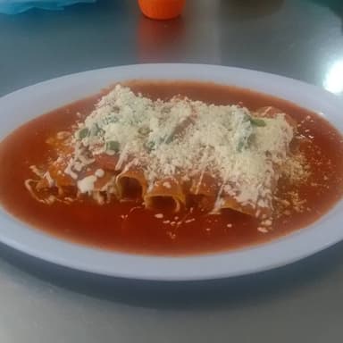 Entomatadas