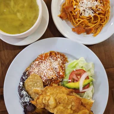 MENU MINI TAMPIQUEÑA DE MILANESA