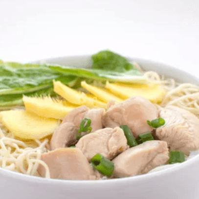 Caldo de Pollo con Kion