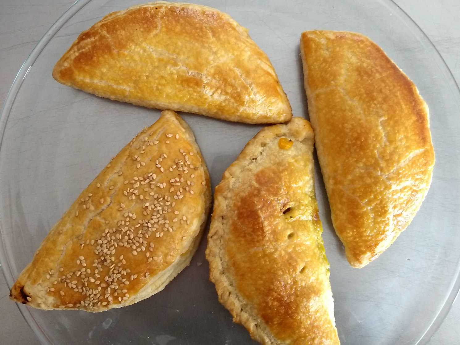 Empanada Hawaiana