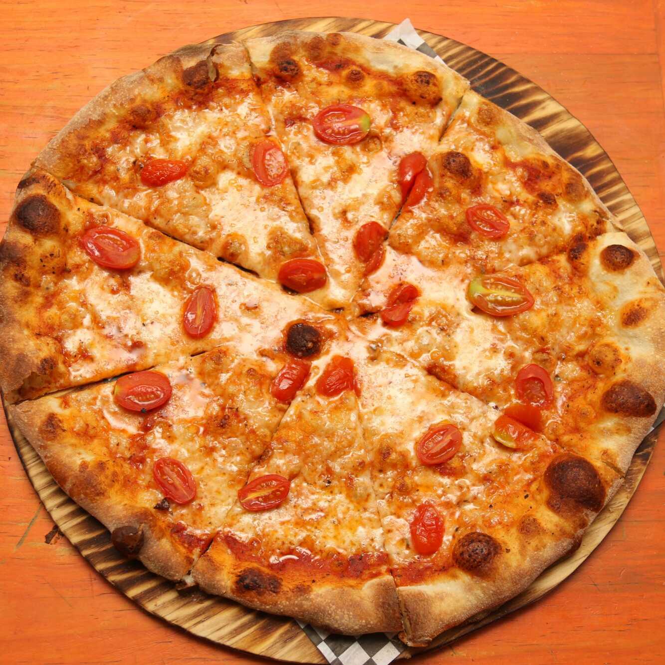Pizza Margarita GDE