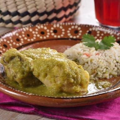POLLO EN SALSA VERDE