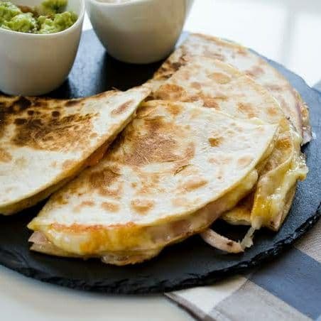 Quesadillas: Jamón y Queso