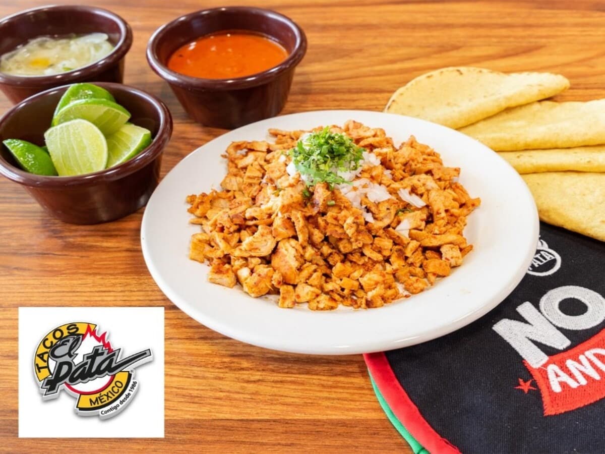 Tacos El Pata - (Plaza Punta Zero - Calimaya)