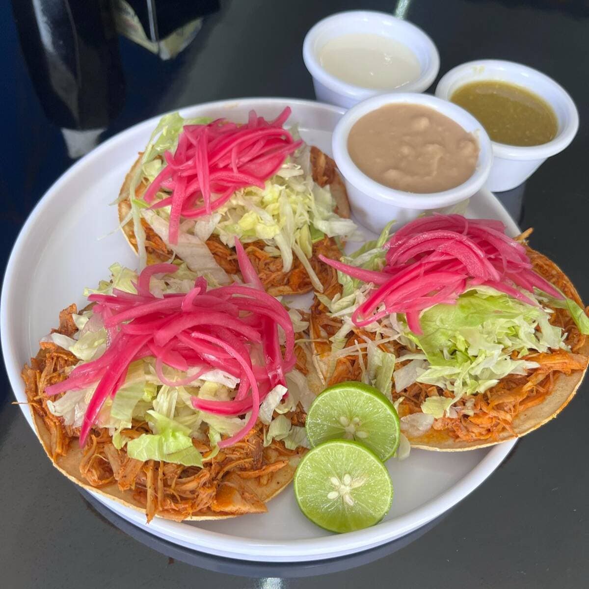 tostadas de cochinita