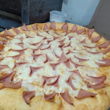Pizza Jamón con Queso
