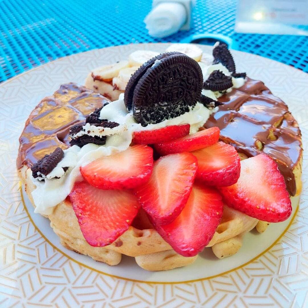 BUILD YOUR WAFFLE