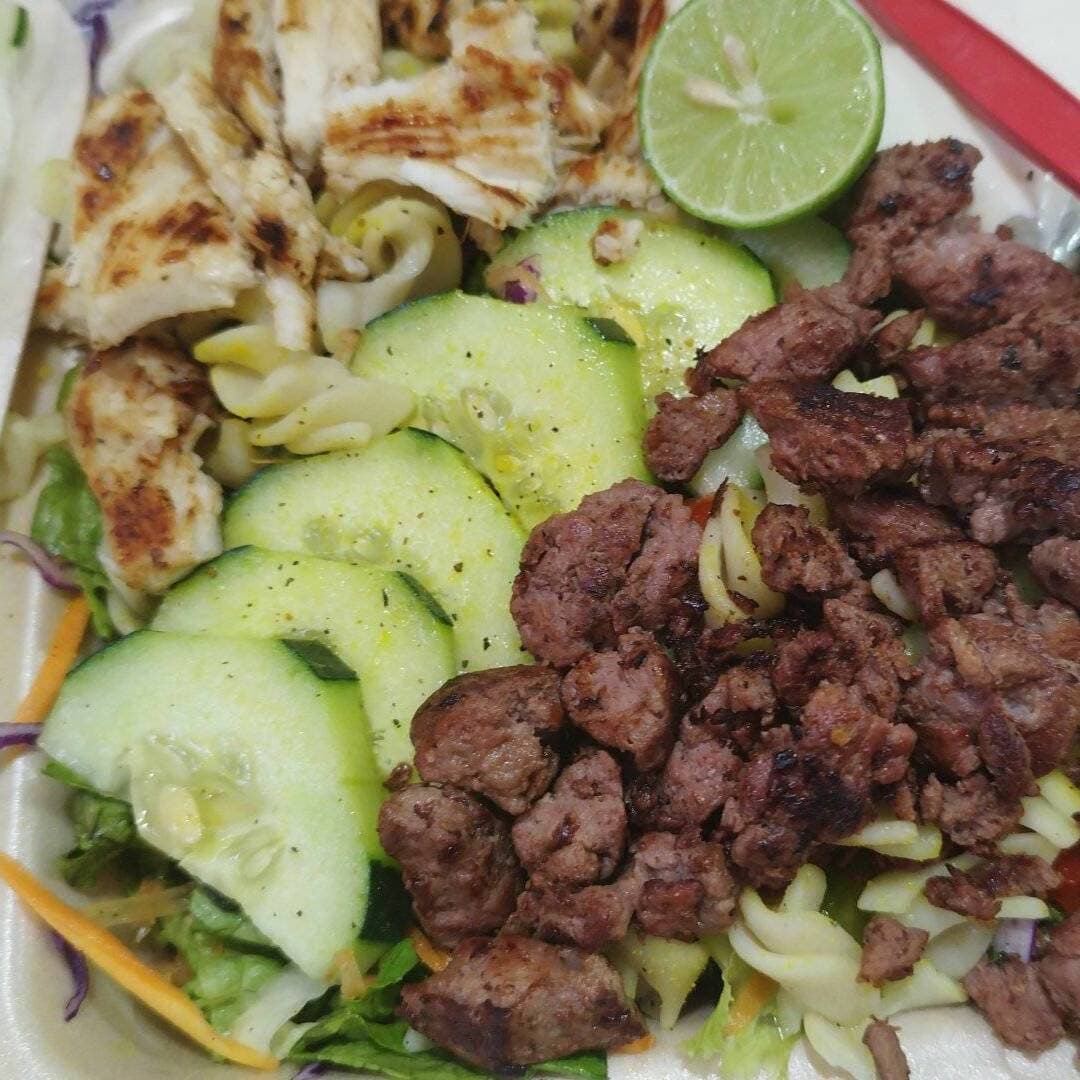 ENSALADA CONVINADA ARRACHERA & POLLO PARRILLA