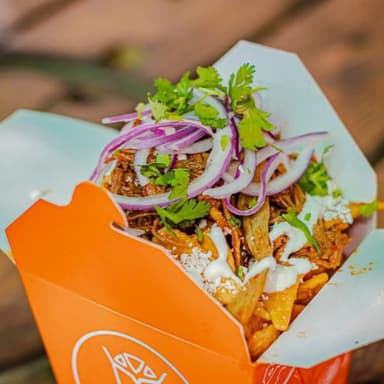Chilaquiles con proteina