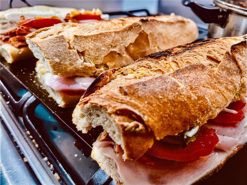 Lonches el Carnal