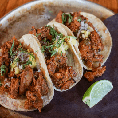Taquito de Carne Enchilada