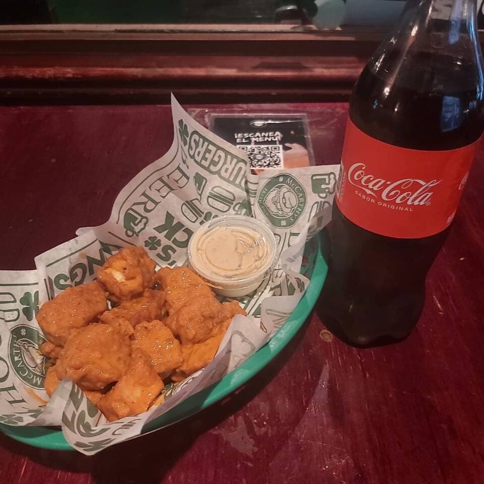 BONELESS COMBO