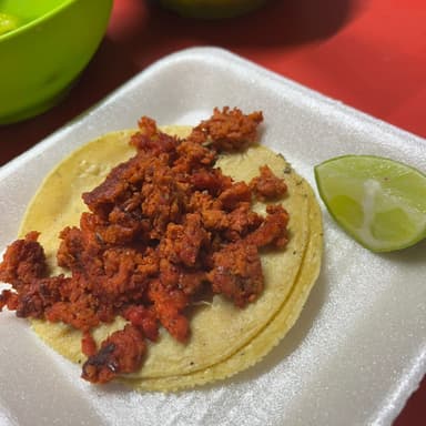 5 Tacos de Chorizo