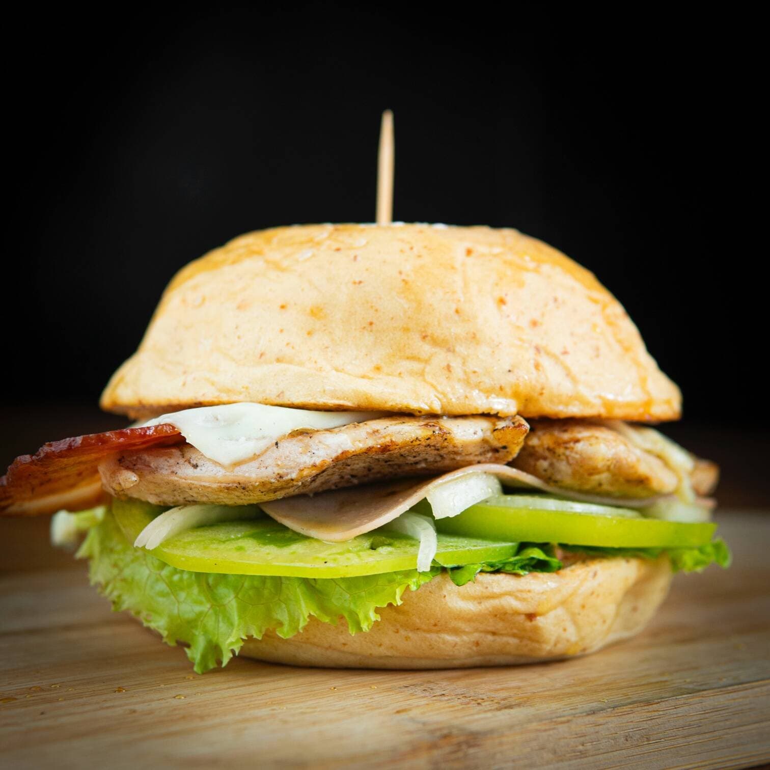 HAMBURGUESA ESPECIAL POLLO PECHUGA