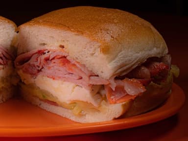 Torta de Jamon con Queso Blanco
