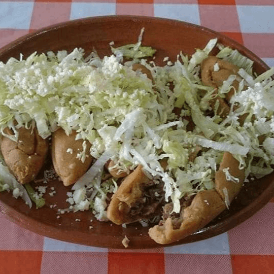 Molotes