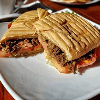 Sandwich + Te Frio