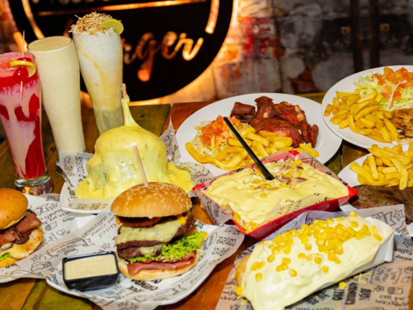 Crash Burger- Luna