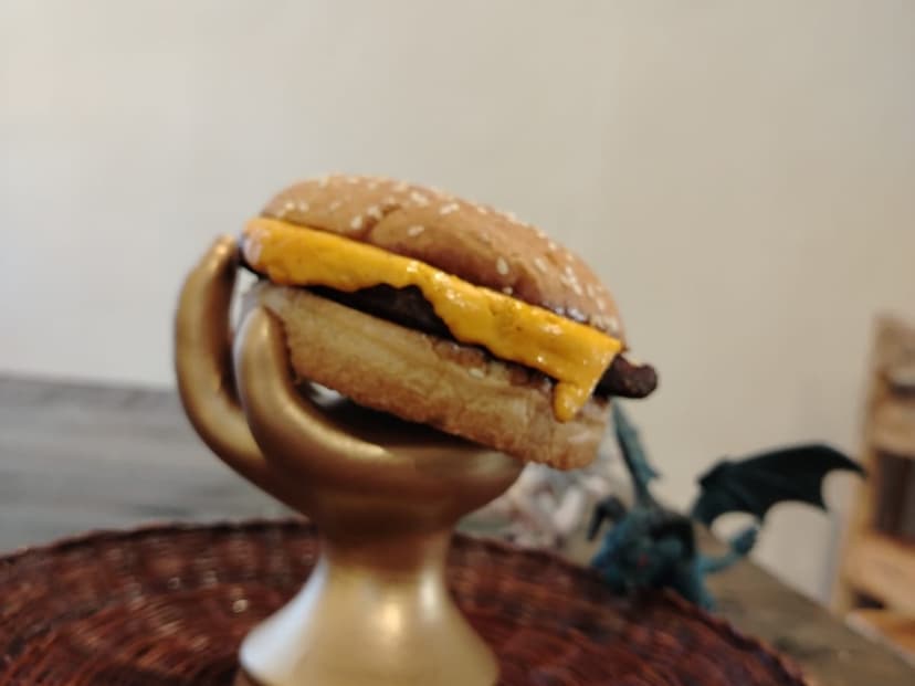 Dungeons & burgers