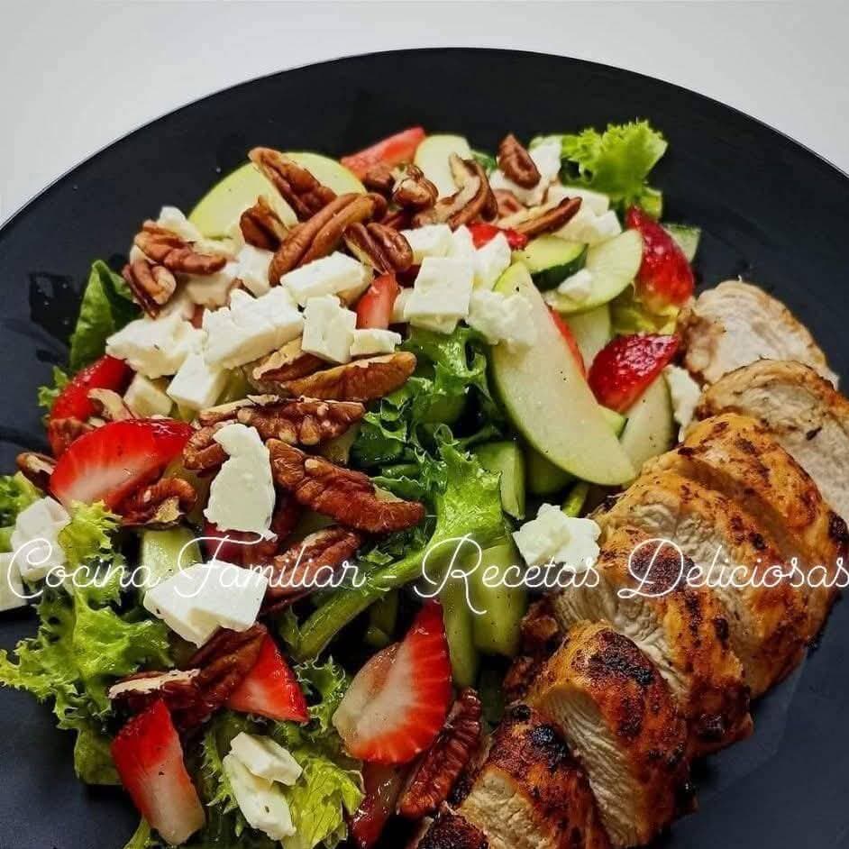 ENSALADA TROPICAL