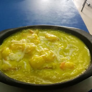 Trucha en Salsa de Camarones