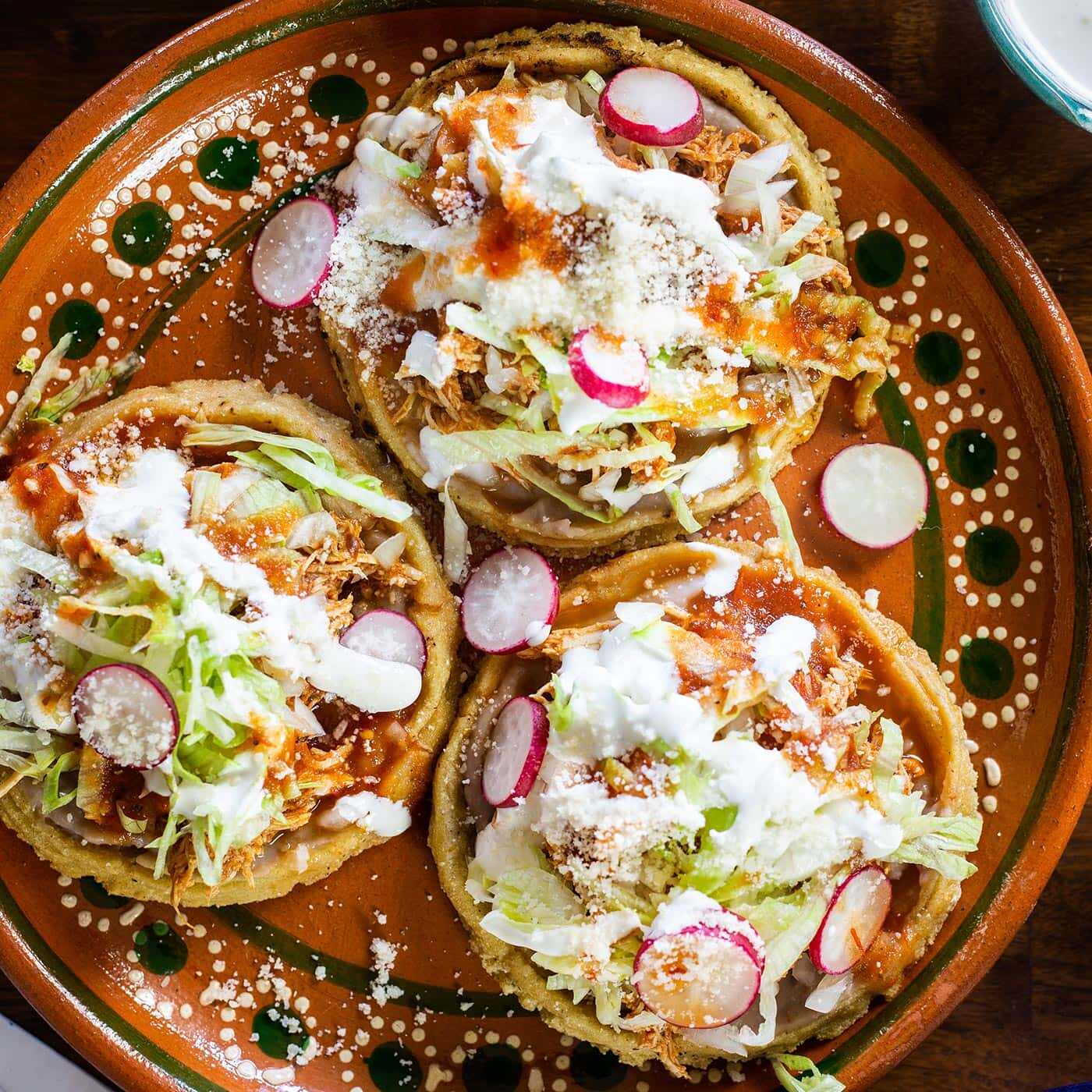 Sopes de Pollo (3)