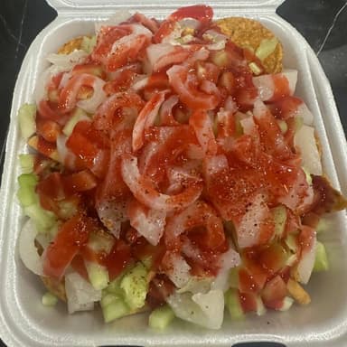 CHAROLA DE TOSTITOS CON CUERITOS